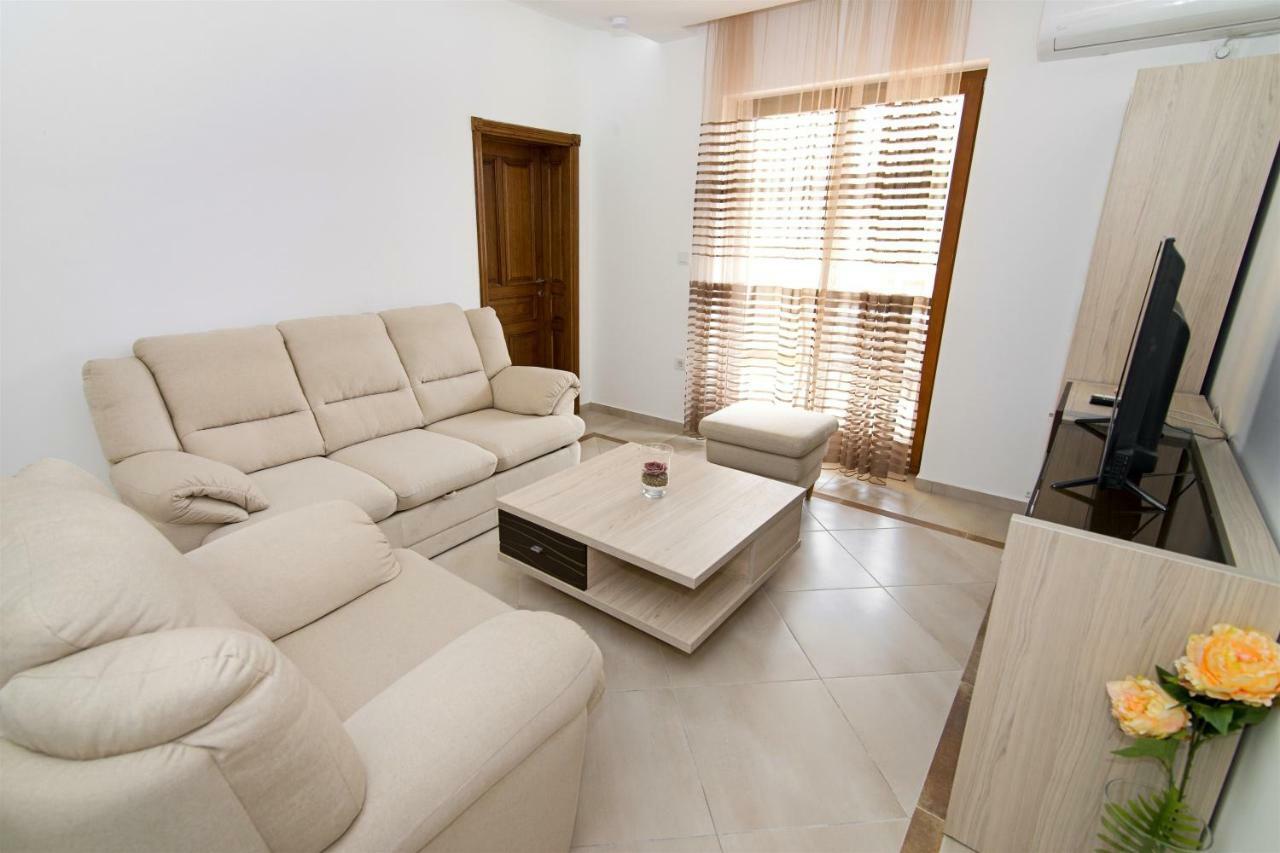 Villa Sophie Бетина Екстериор снимка